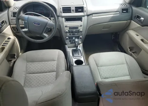 2010 Ford Fusion Se z USA, uszkodzony, nr VIN 3FAHP0HA6AR423619